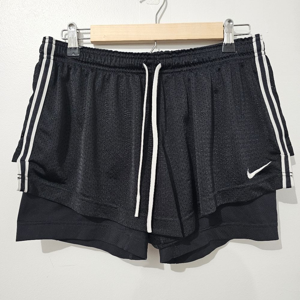 Nike - Shorts Layered Mesh Athletic Drawstring Waist - Size L - Black White
